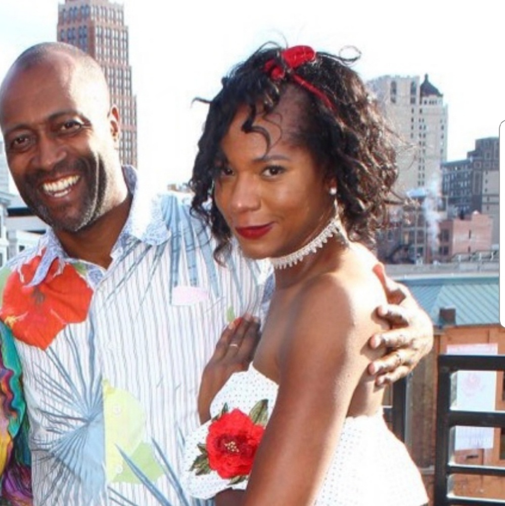 Meet your Posher, Ebony